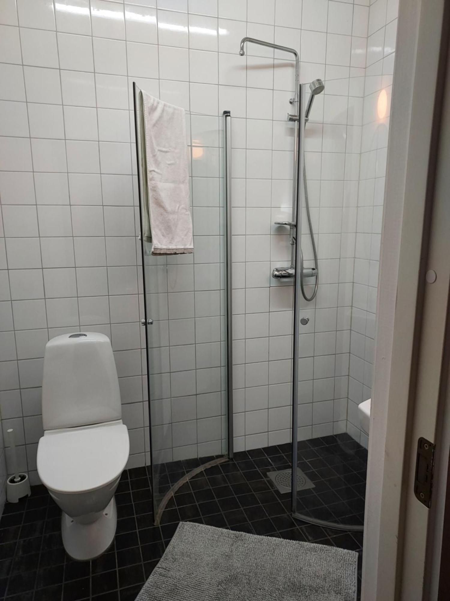 Kolmården Marmorcafets B&B מראה חיצוני תמונה